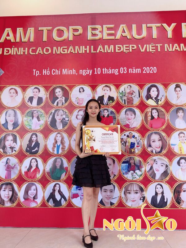 ​Chuyên gia Trương Khánh Vân An lọt Top 10 Bàn tay vàng chăm sóc da Vietnam Top Beauty Brand 2020 3