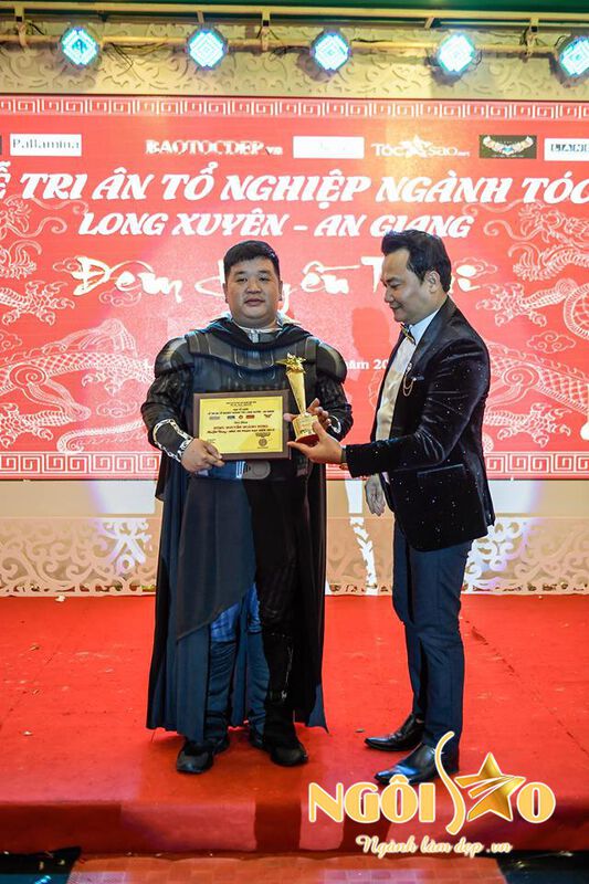​Kỷ lục gia Hưng Kiều Phương đảm nhận vai trò Phó Ban Giám khảo Kỷ lục Guinness tóc tại TP. Hồ Chí Minh 5