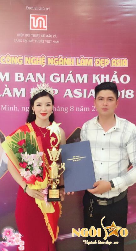 ​Chuyên gia Lê Thị Anh đạt giải thưởng Chuyên gia Tâm – Tài – Sắc ngành làm đẹp Việt Nam 2
